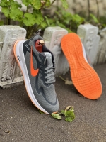 کتونی اسپرت Nike Max طوسی سیر نارنجی