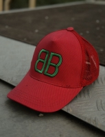 کلاه آفتابی BB پشت تور قرمز